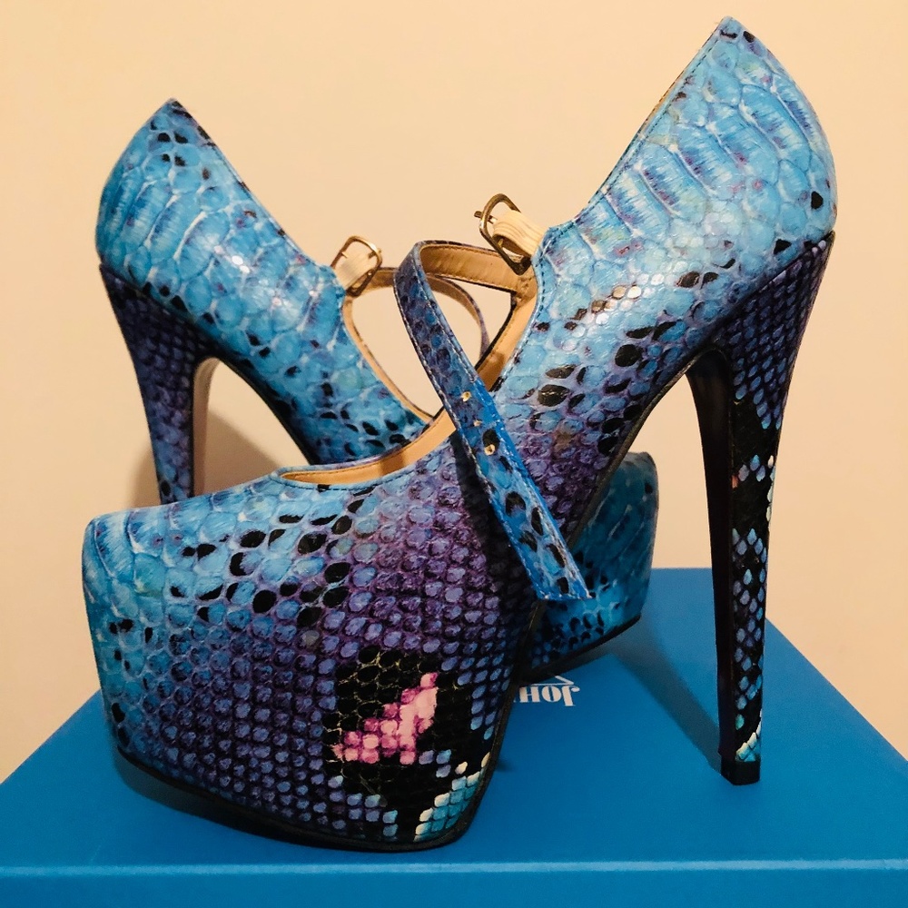 Red Kiss Virginia Platform Stiletto Mary Jane sz 8.5
